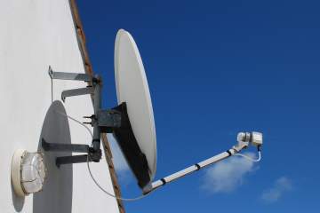 Réparation d’antenne satellite, parabole avec votre entreprise à La Tremblade et Breuillet Réparation d’antenne satellite, parabole avec votre entreprise à La Tremblade et Breuillet